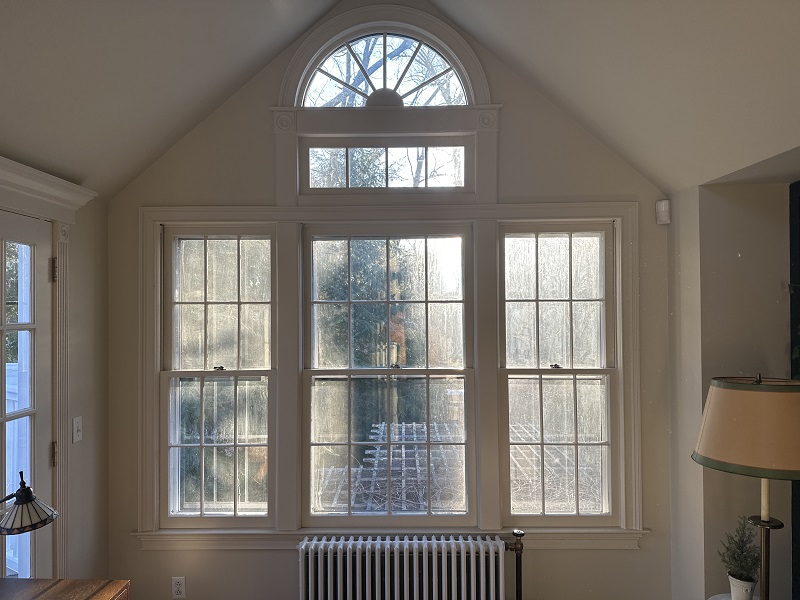 Triple double hung window to be replaced in Norwalk, CT